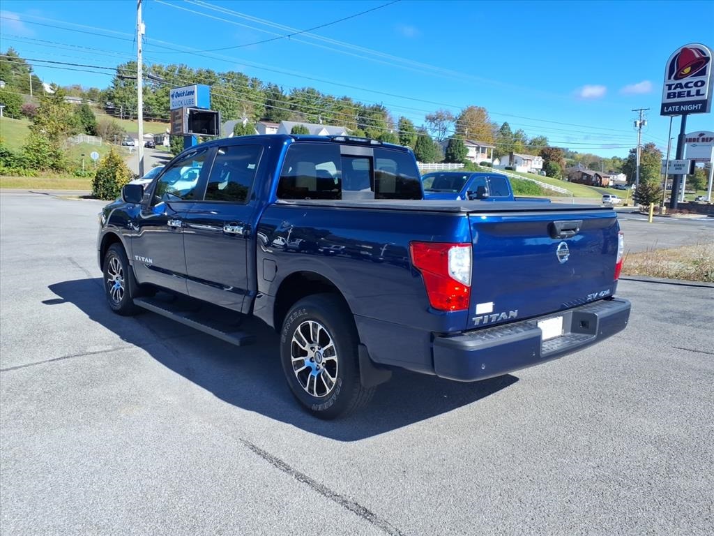 2021 Nissan Titan SV photo 3