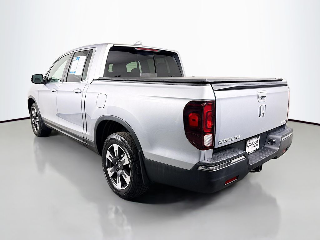 2019 Honda Ridgeline RTL photo 5