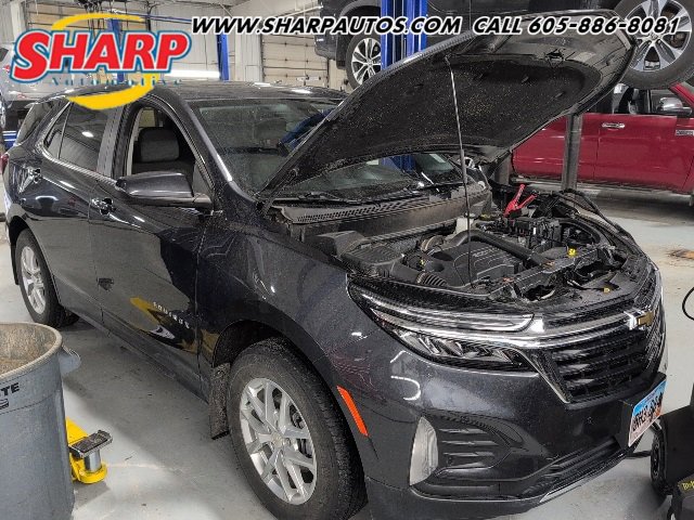 2022 Chevrolet Equinox LT's photo