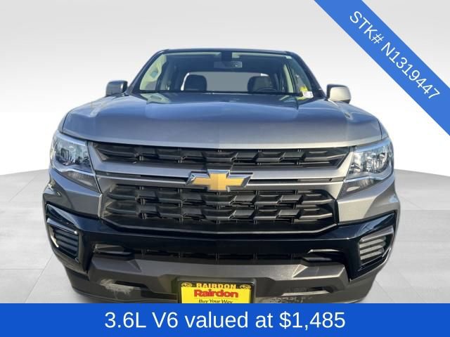2022 Chevrolet Colorado LT photo 2