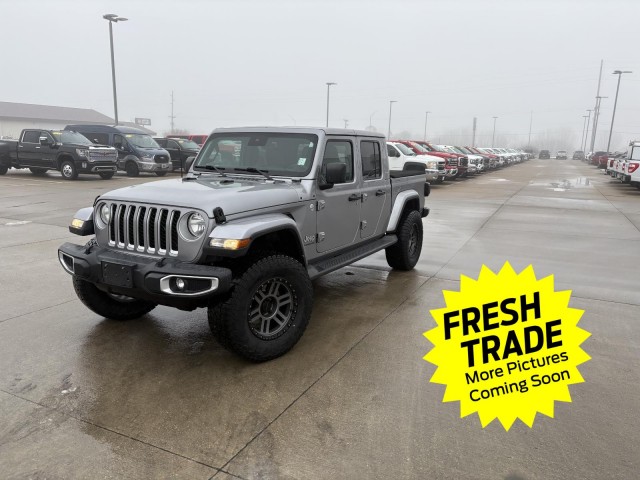 2020 Jeep Gladiator Overland's photo