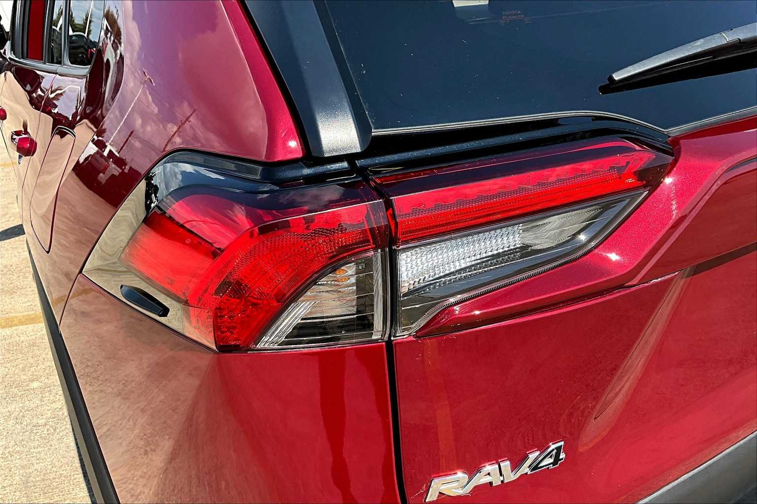 2024 Toyota RAV4 LE photo 25