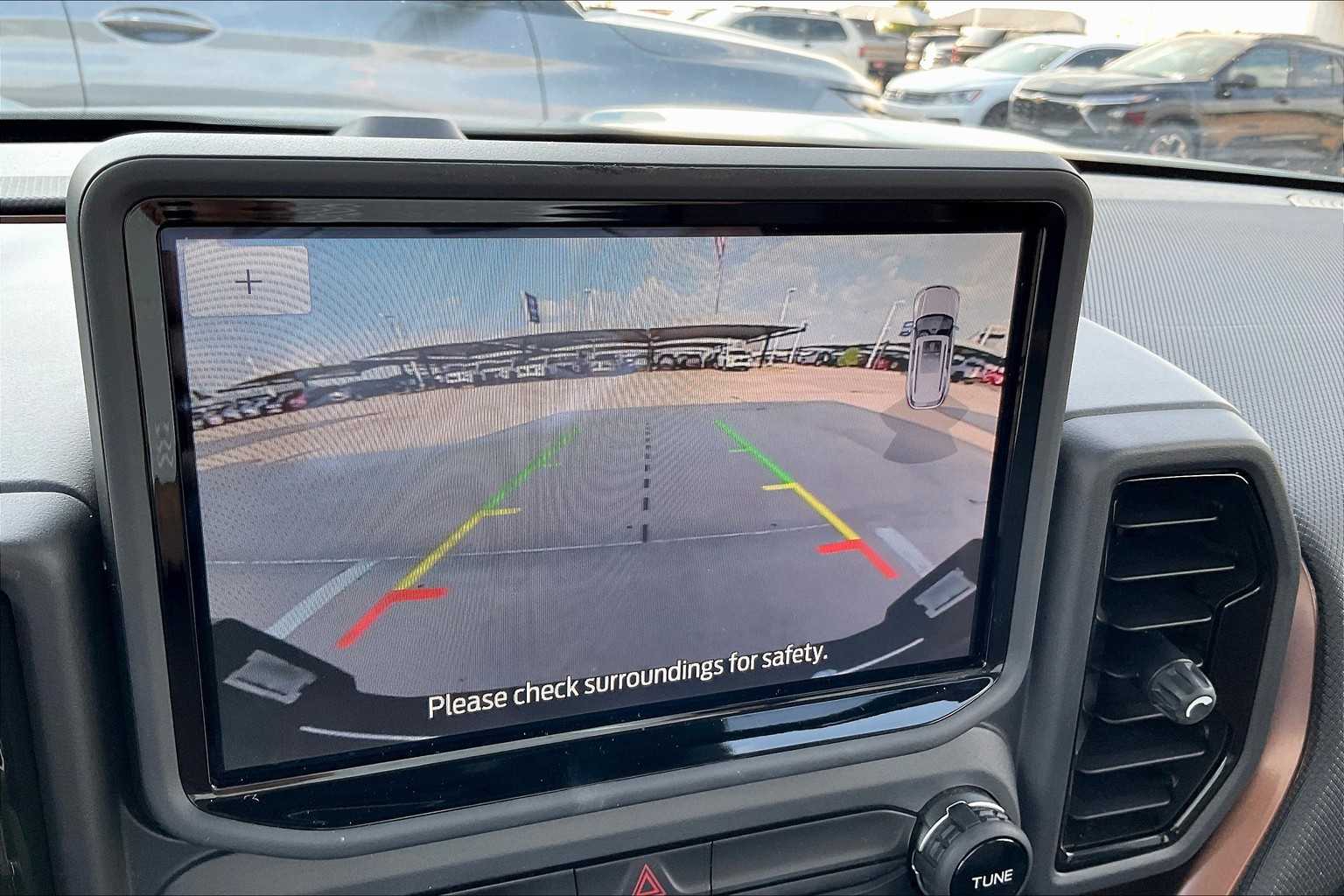 2022 Ford Bronco Sport Outer Banks photo 24