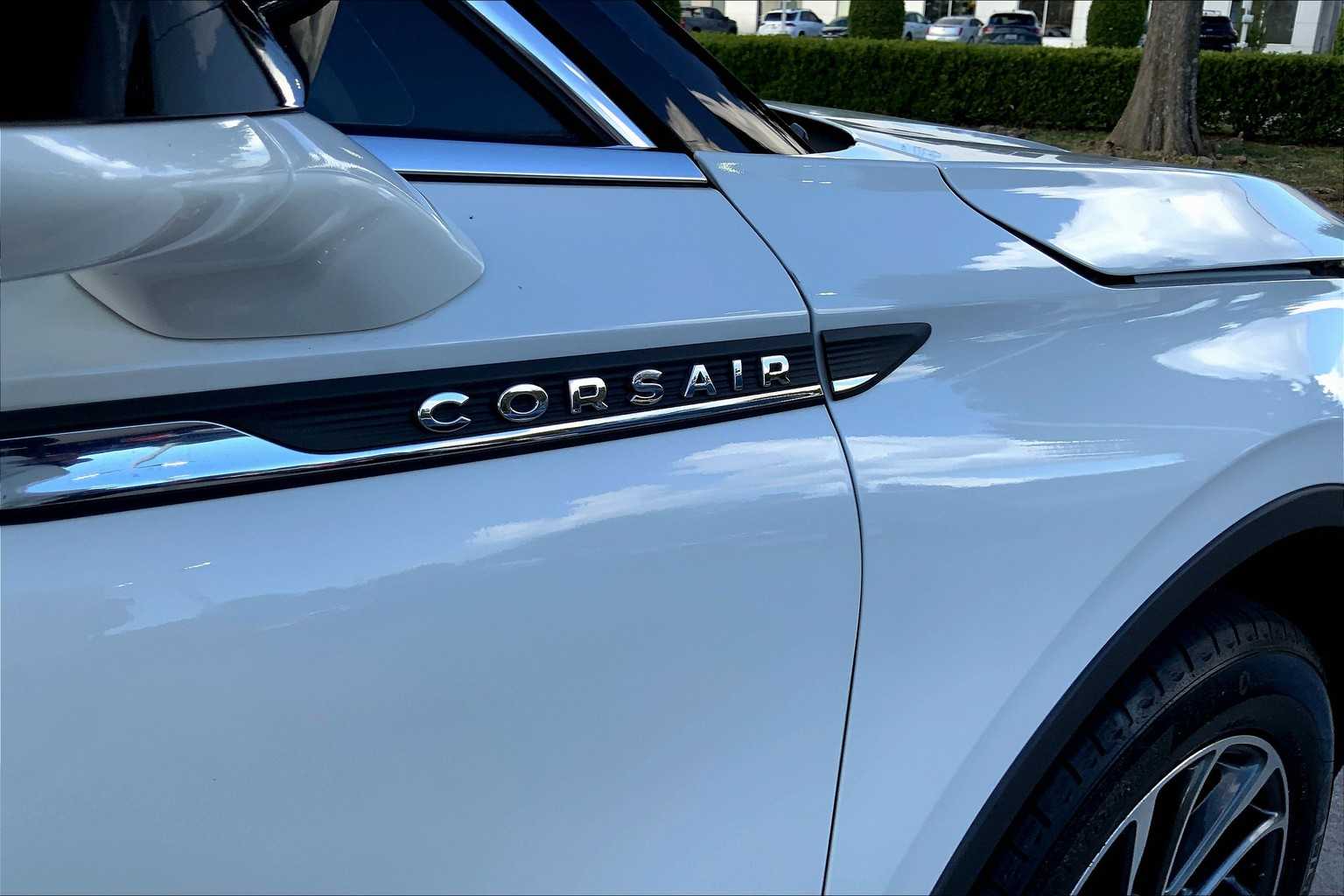 2020 Lincoln Corsair Standard photo 26