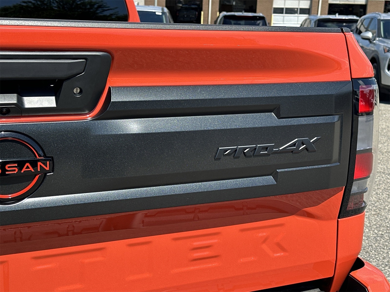 2025 Nissan Frontier PRO-4X photo 30
