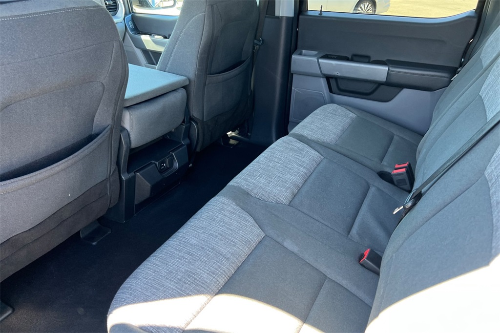 2023 Ford F-150 XL photo 5