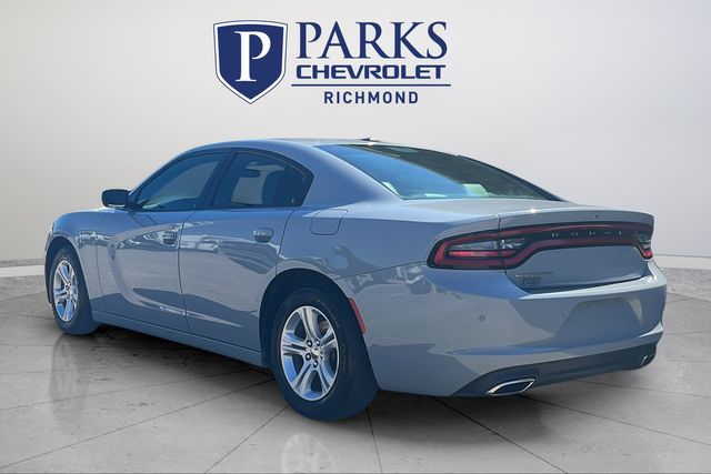 2021 Dodge Charger SXT photo 3