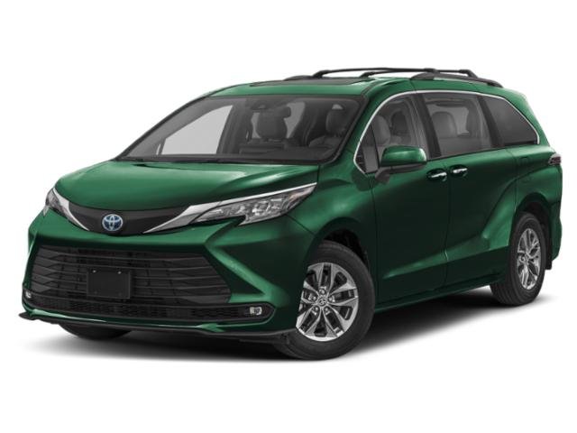 2026 Toyota Sienna XLE's photo