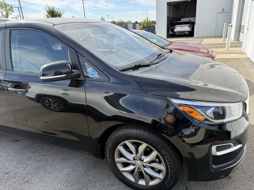 2020 Kia Sedona EX photo 11