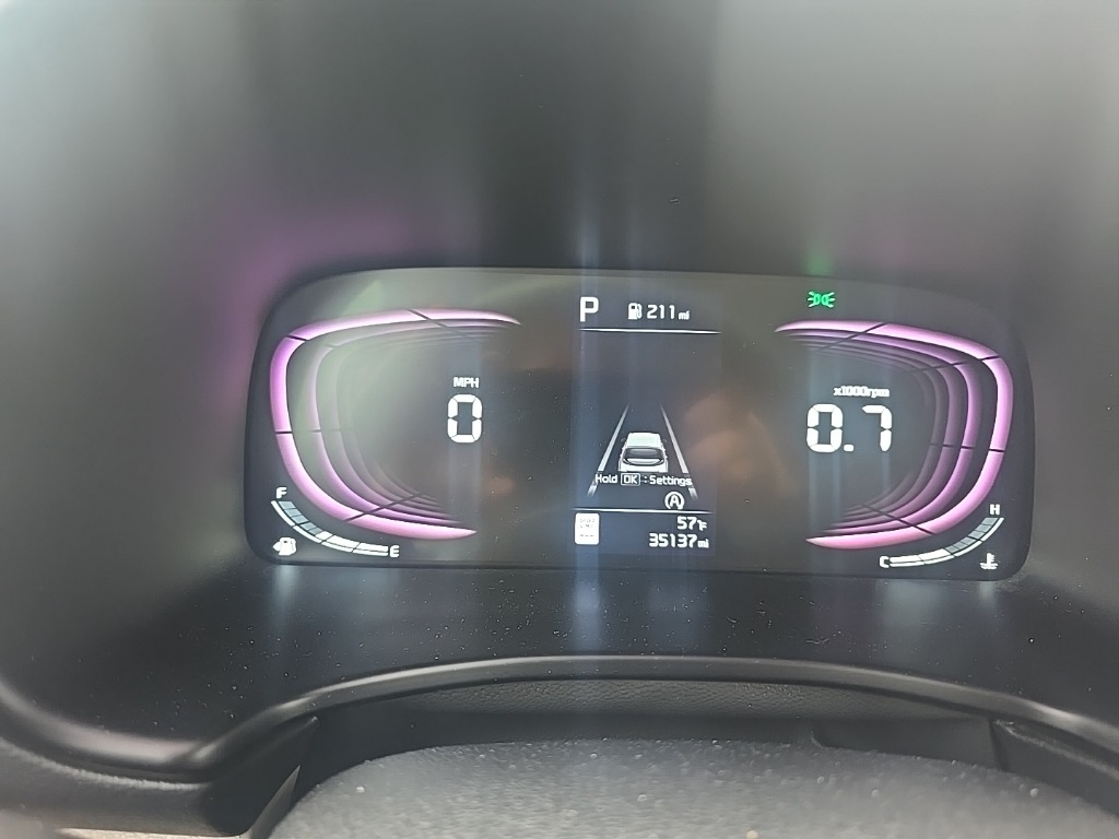 2024 Kia Soul LX photo 3