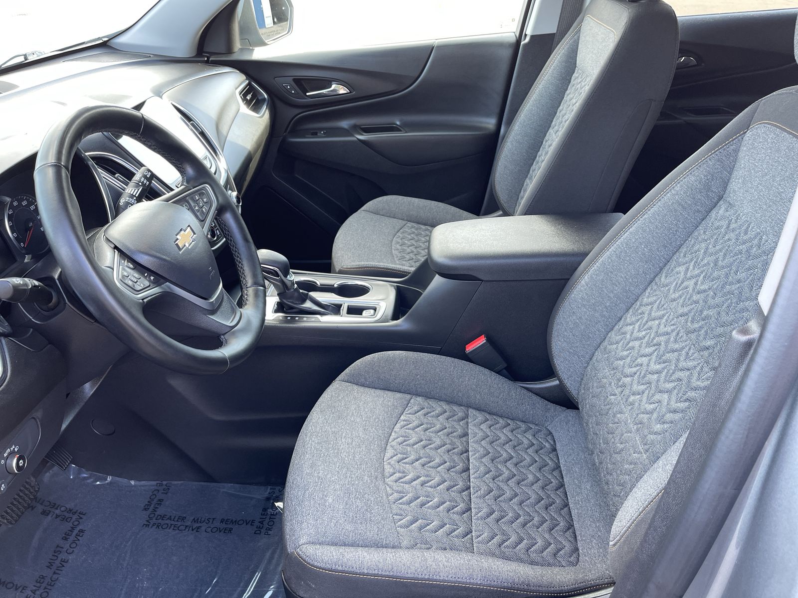 2023 Chevrolet Equinox LT photo 10