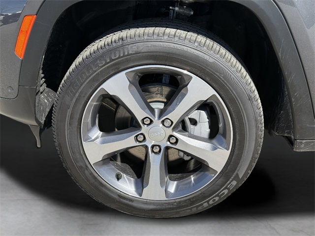 2025 Jeep Grand Cherokee Limited photo 30