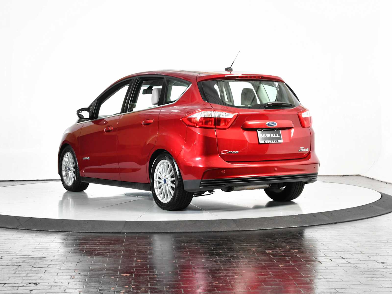 2014 Ford C-Max SEL photo 3