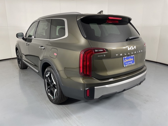2025 Kia Telluride S photo 2