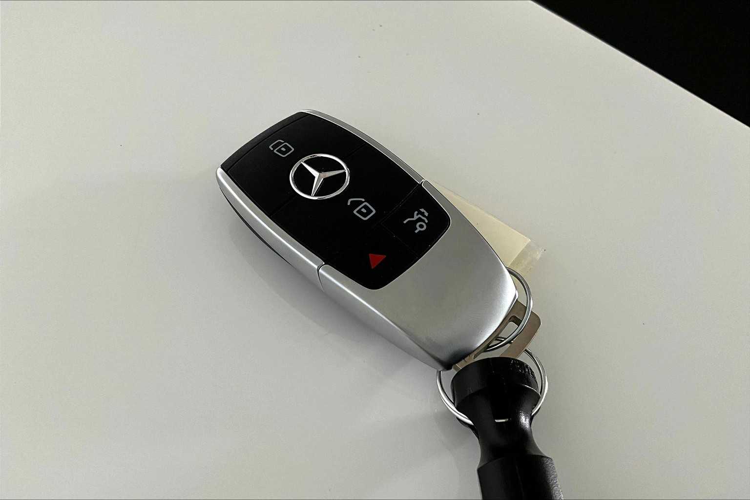 2022 Mercedes Benz GLB 250 4MATIC photo 13