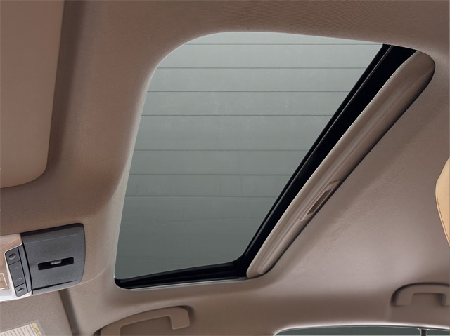2025 Nissan Sentra SV photo 18