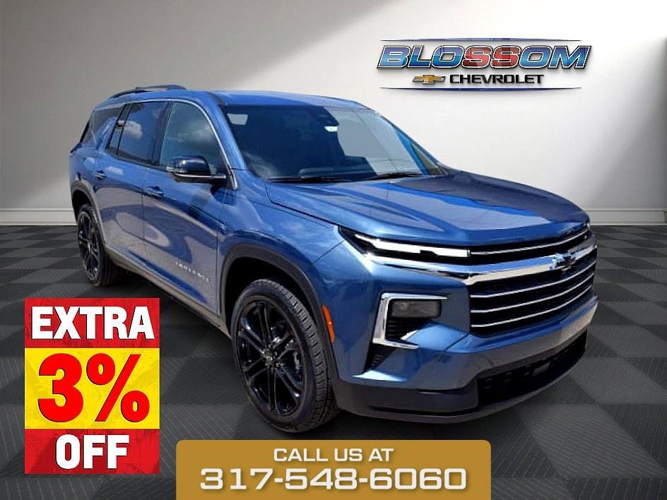 2026 Chevrolet Traverse LT's photo