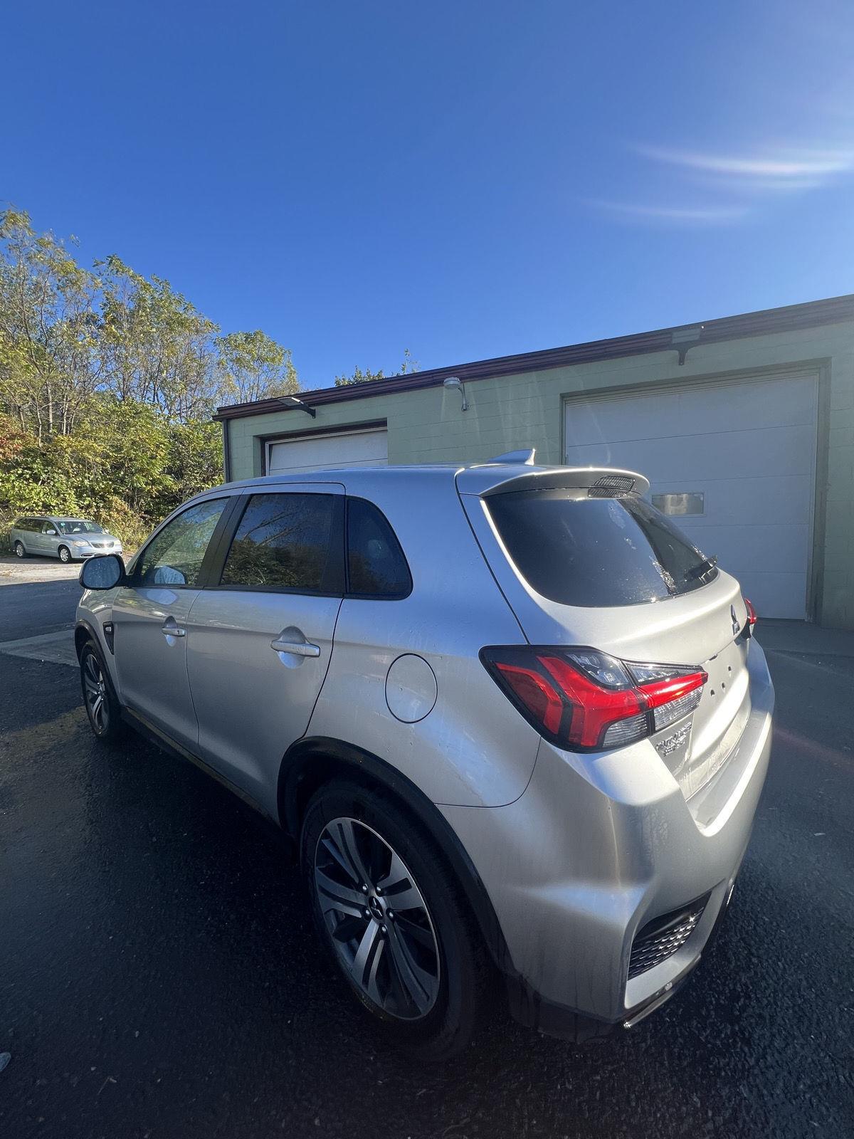 2024 Mitsubishi Outlander Sport ES LE SE photo 3