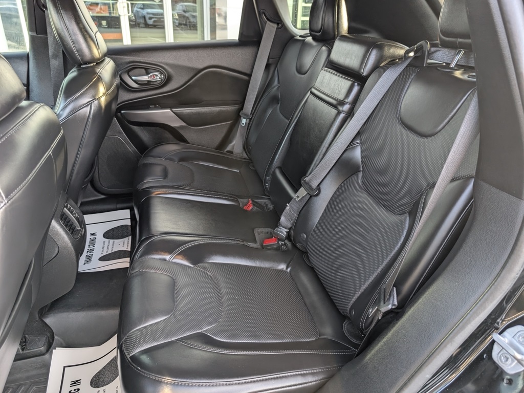 2019 Jeep Cherokee Limited photo 31