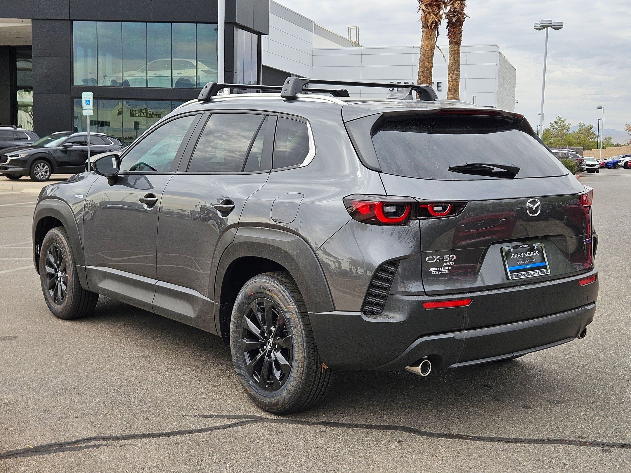 2025 Mazda CX-50 Preferred photo 3