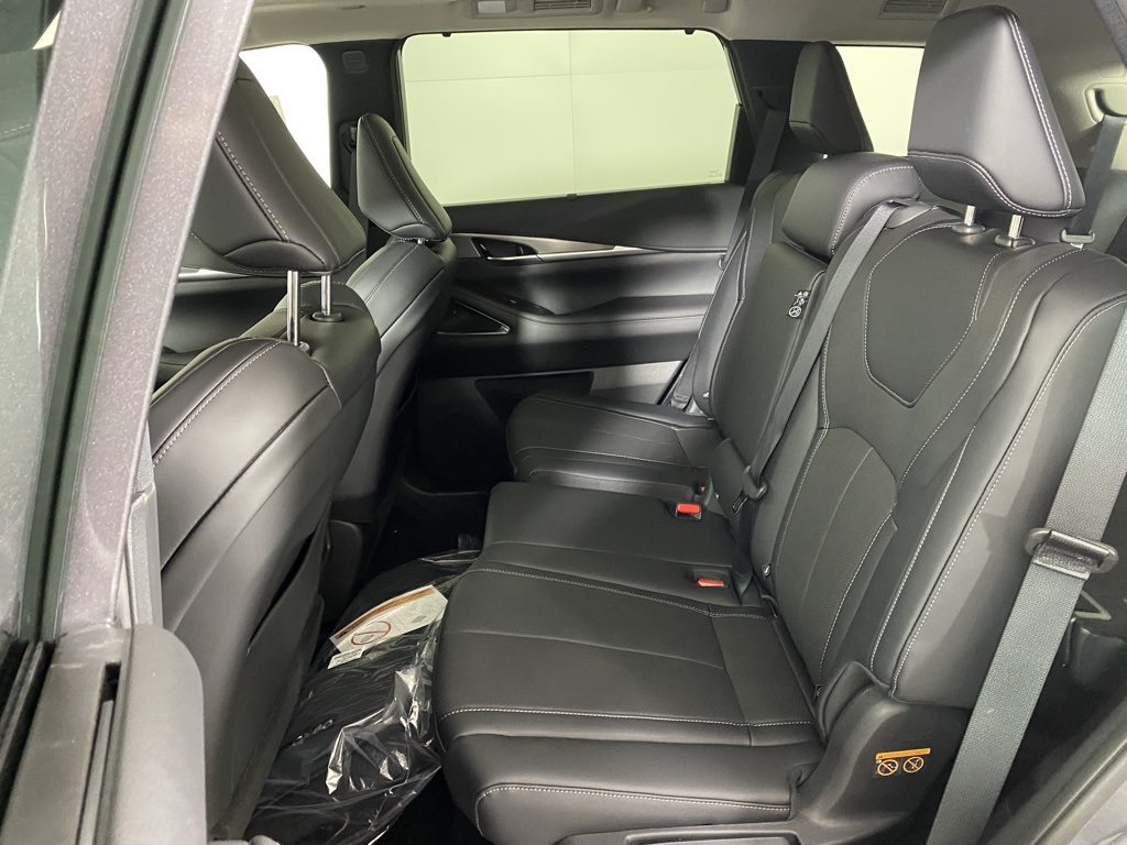 2026 Infiniti QX60 Luxe AWD photo 27