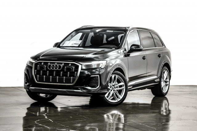 2025 Audi Q7 Premium Plus 55 TFSI quattro