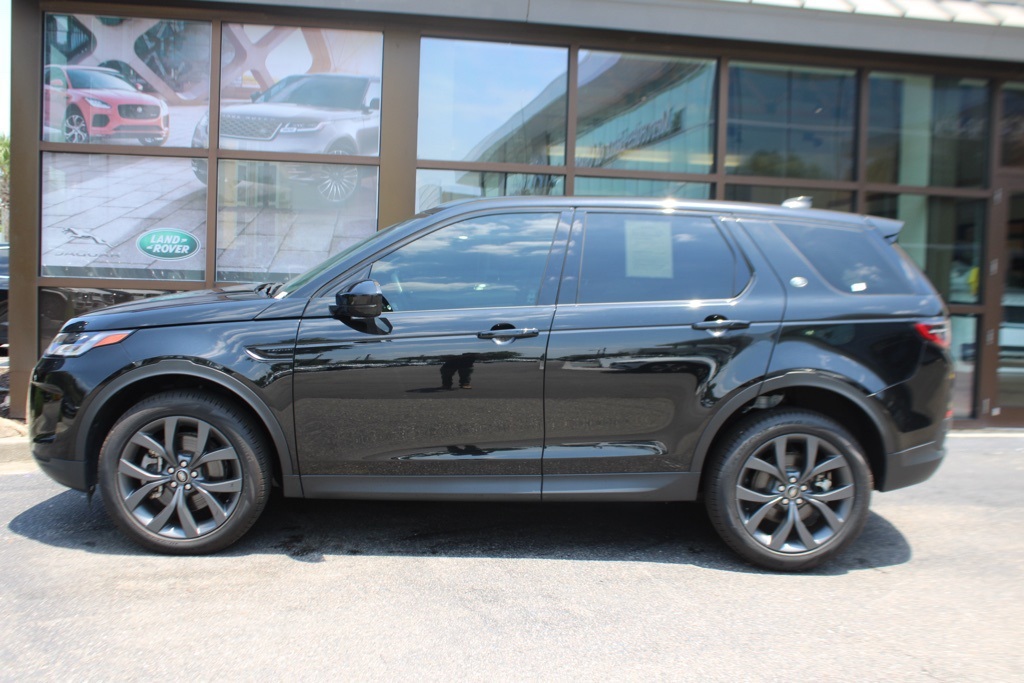 2023 Land Rover Discovery Sport SE photo 2