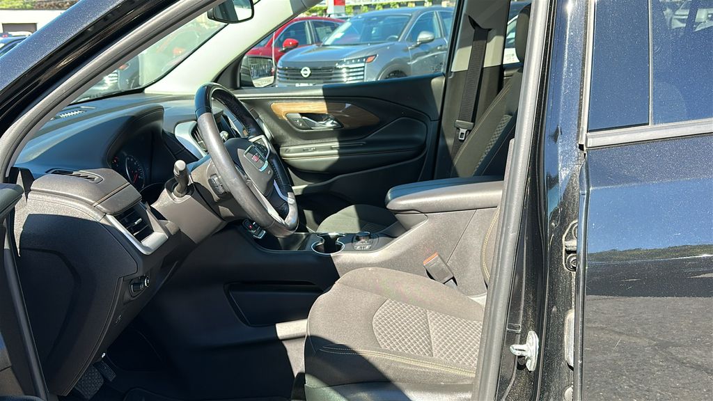 2021 Gmc Terrain SLE Elevation photo 10