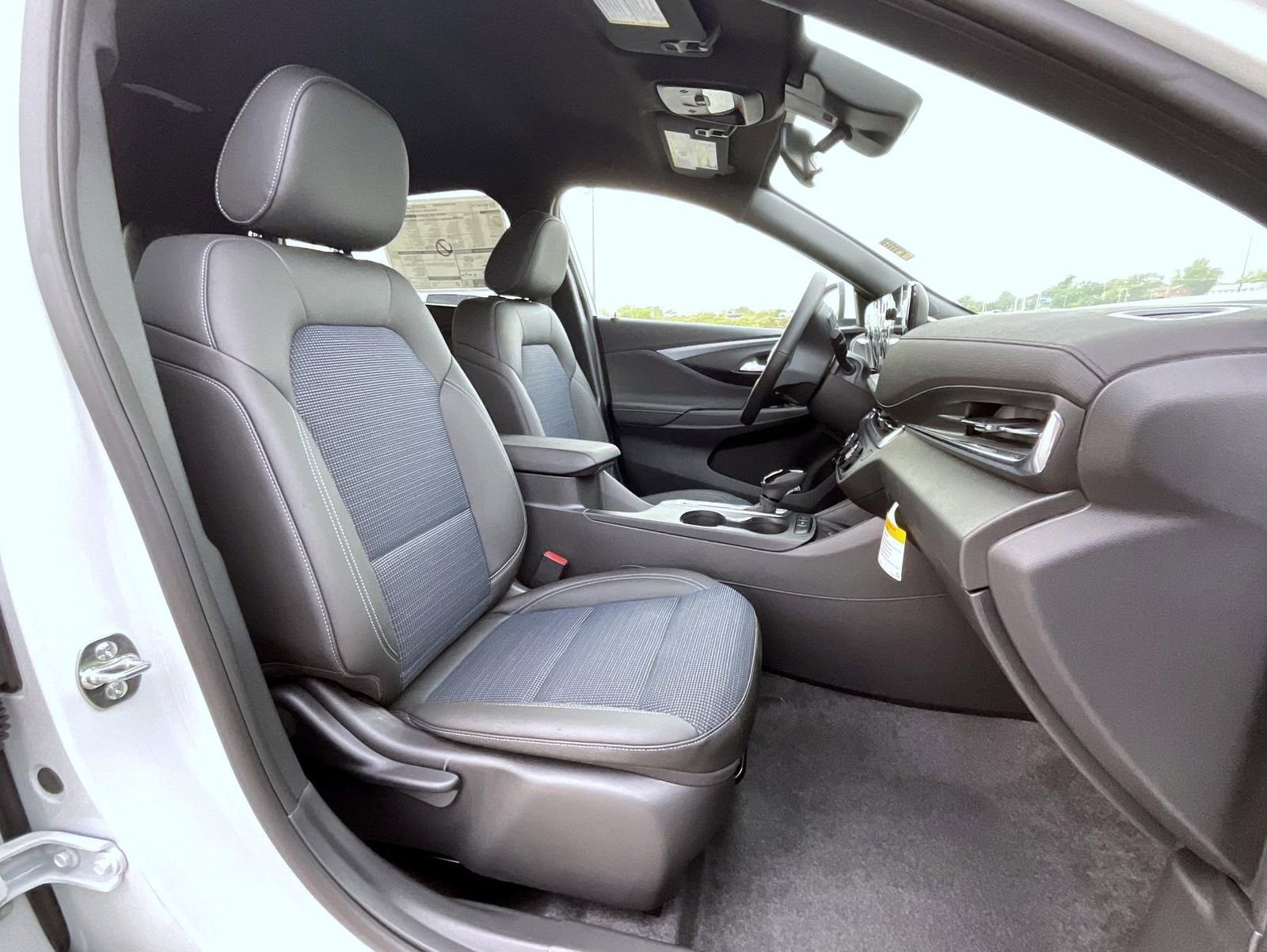 2026 Buick Envista Preferred photo 15