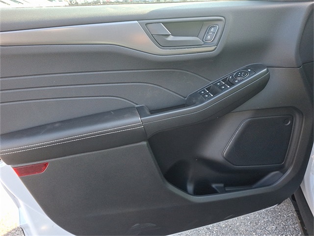 2025 Ford Escape Active photo 9