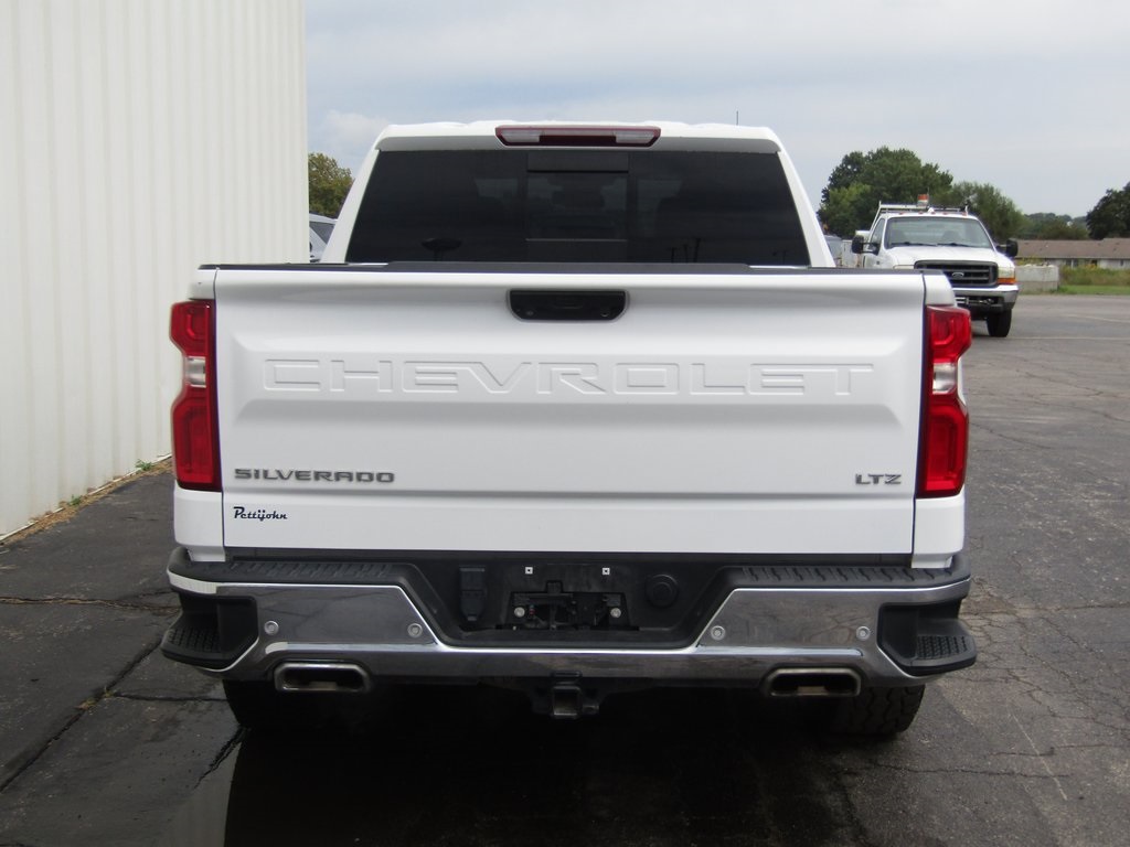2023 Chevrolet Silverado 1500 LTZ photo 4