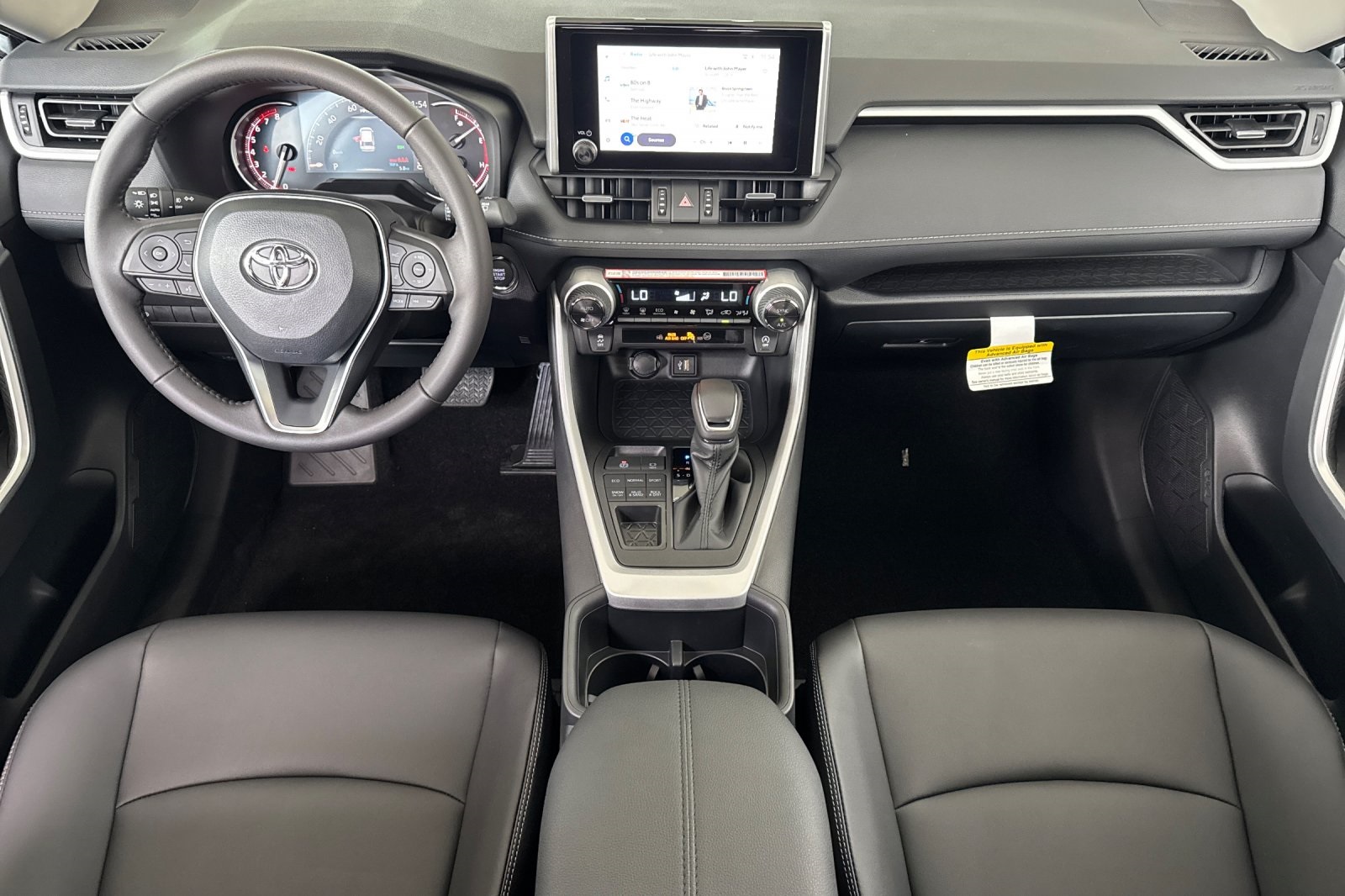 2025 Toyota RAV4 XLE Premium photo 4