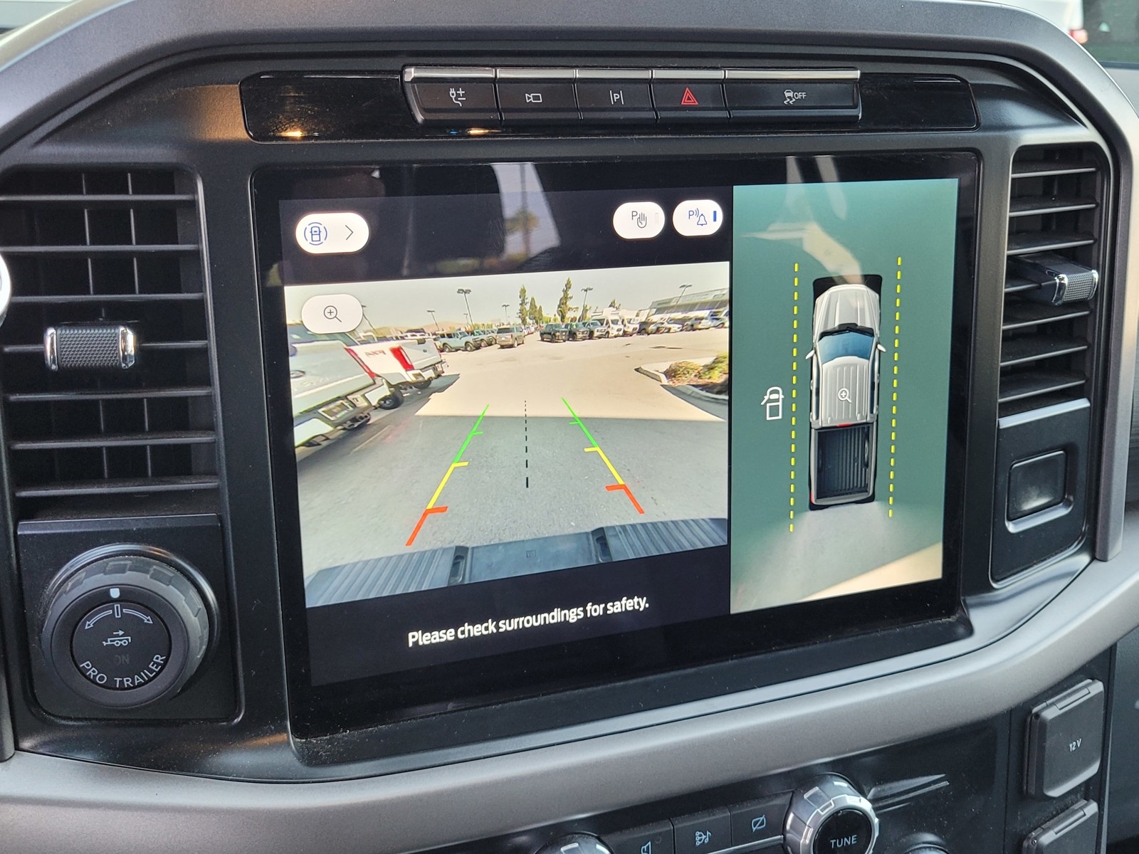 2024 Ford F-150 XLT photo 24