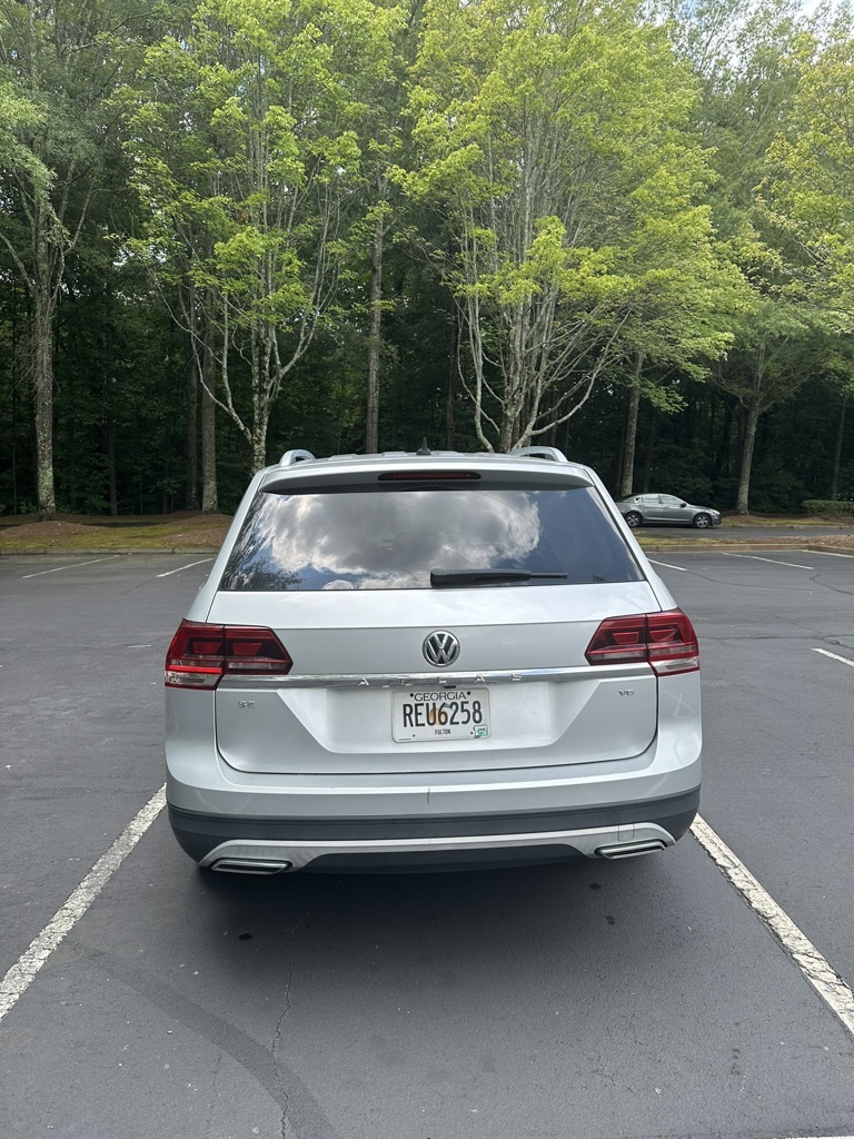 Used 2018 Volkswagen Atlas SE w/Tech with VIN 1V2DR2CA7JC536143 for sale in Albany, GA