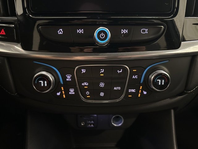 2022 Chevrolet Traverse Leather photo 18