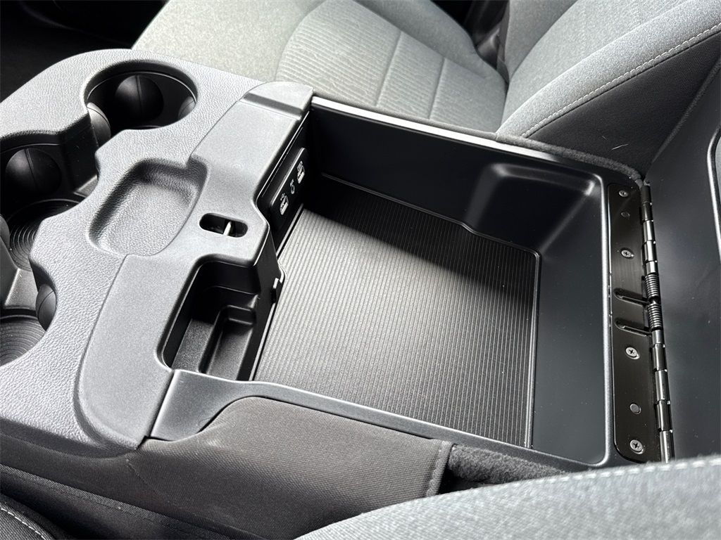 2024 Ram 1500 Classic Warlock photo 25