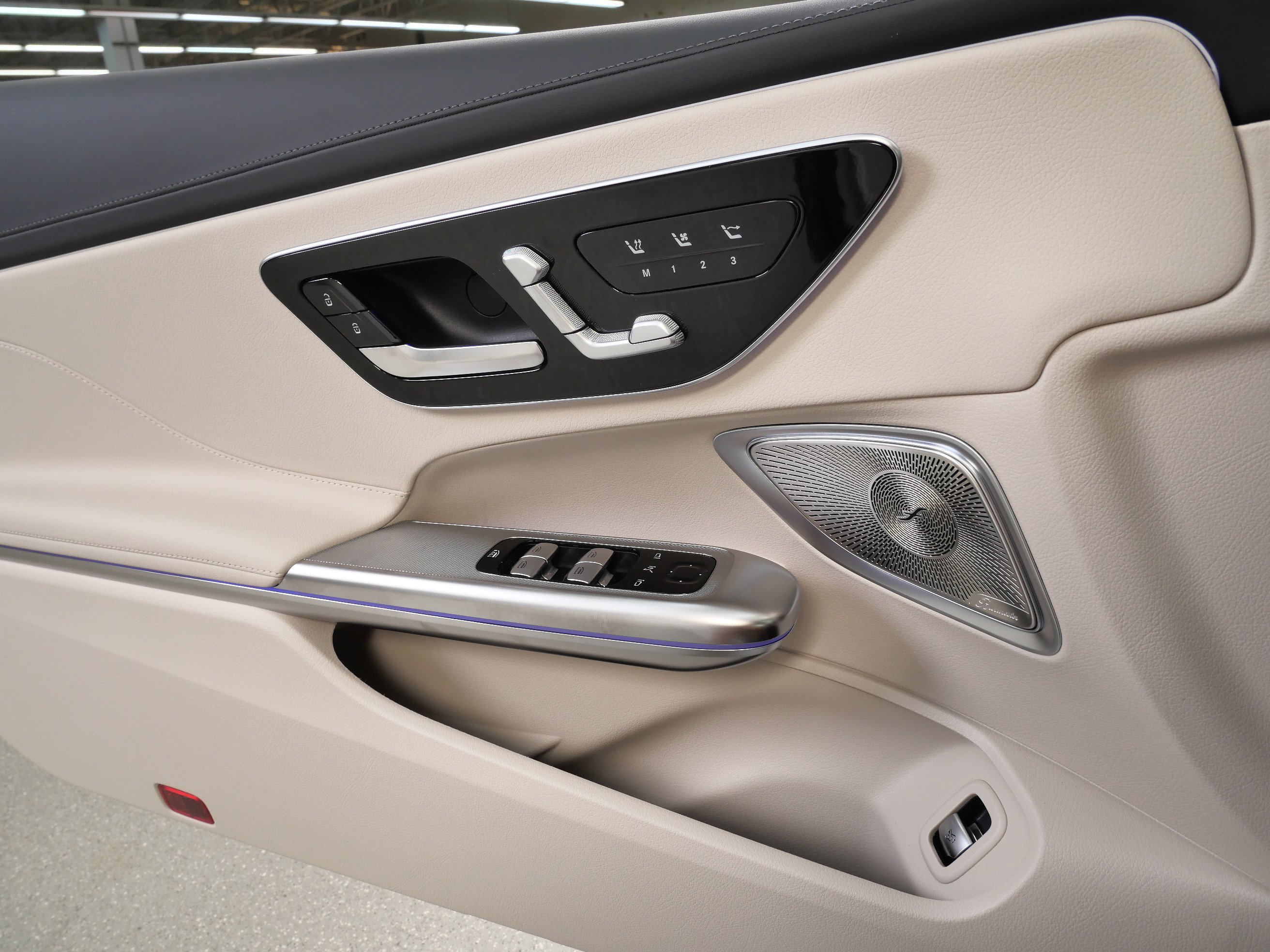 2026 Mercedes Benz CLE 300 4MATIC Cabriolet photo 12