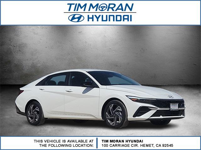 2025 Hyundai Elantra SEL Sport photo 2