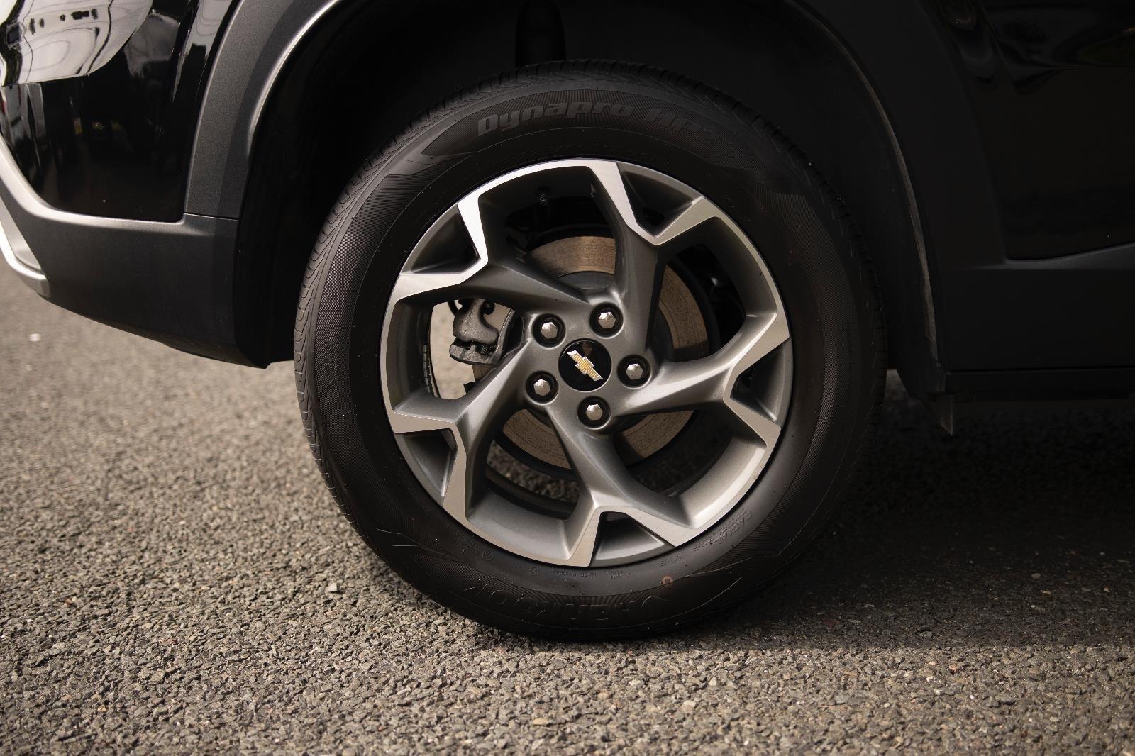 2024 Chevrolet Trax LT photo 22
