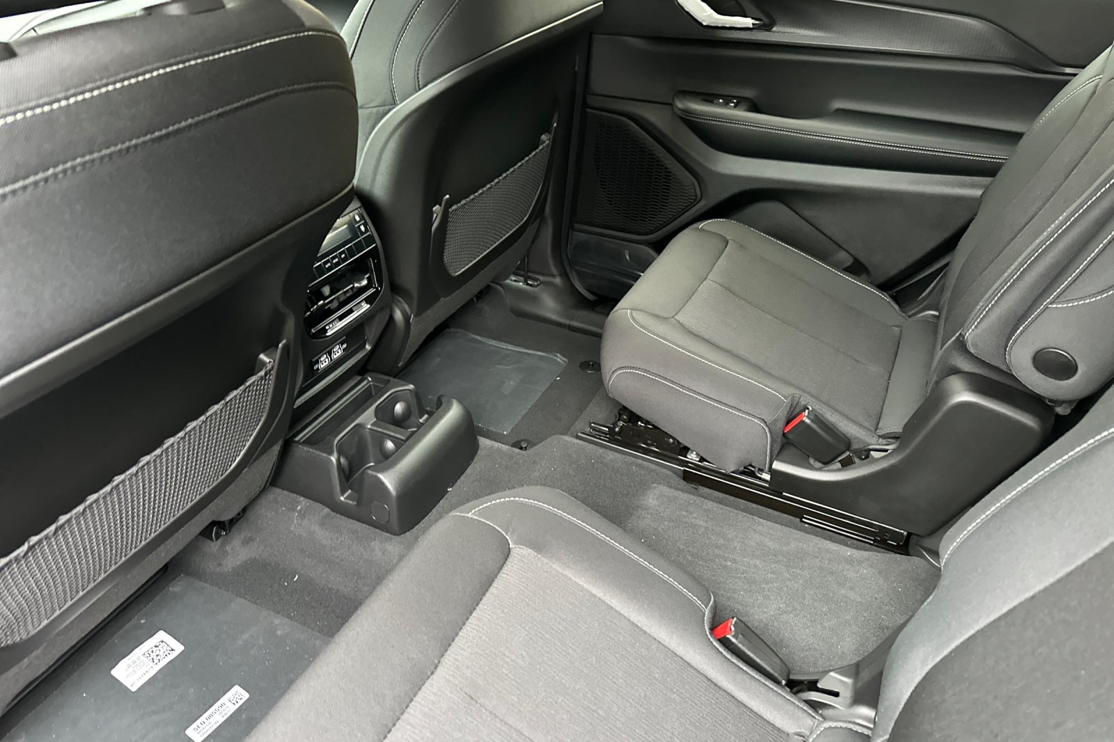 2025 Jeep Grand Cherokee Laredo X photo 11