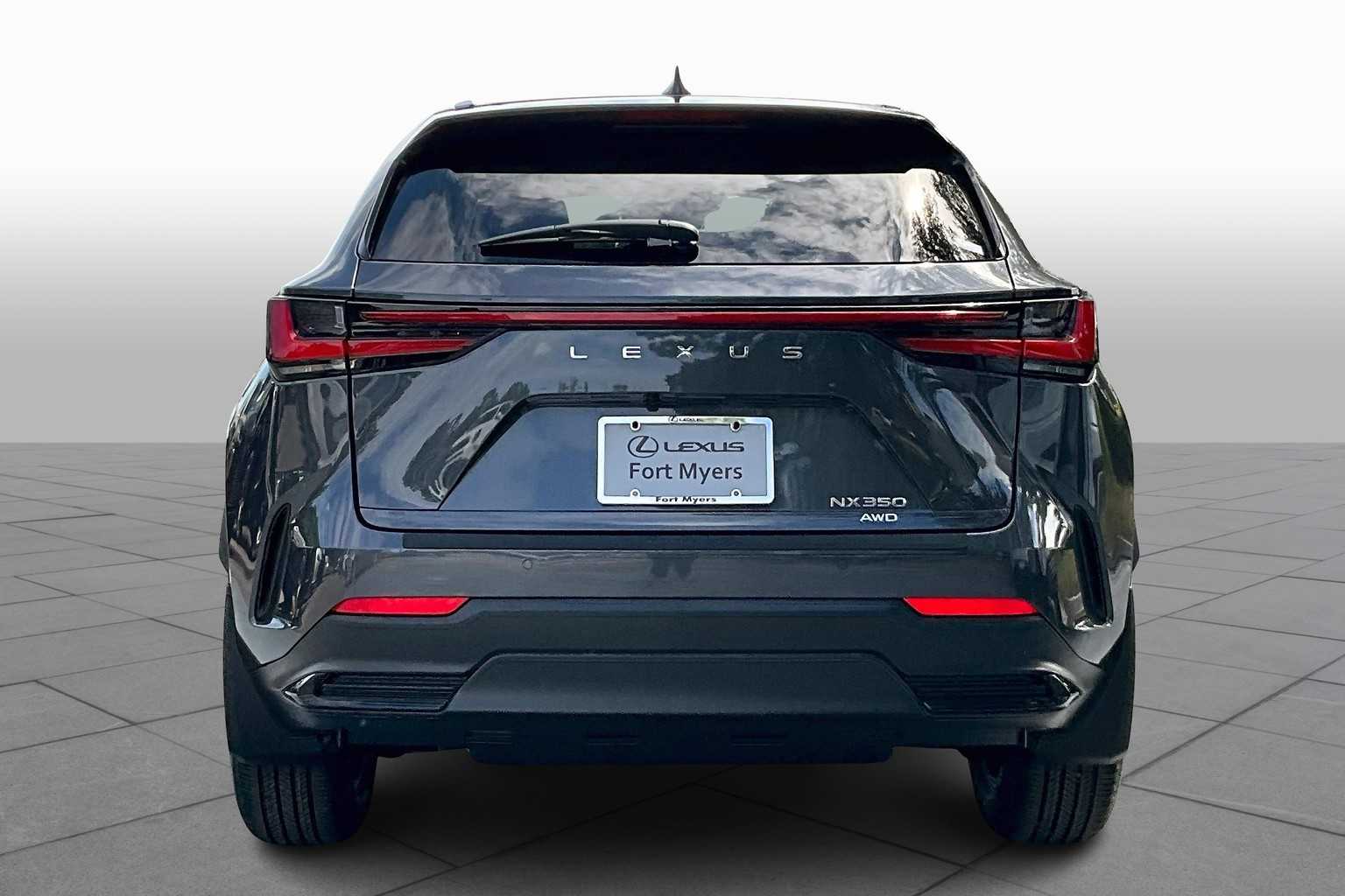 2026 Lexus NX 350 Premium photo 4