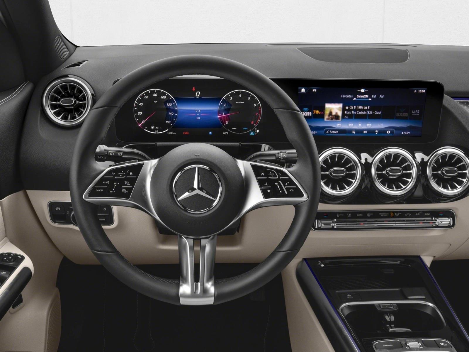 2026 Mercedes Benz GLA 250 4MATIC photo 4