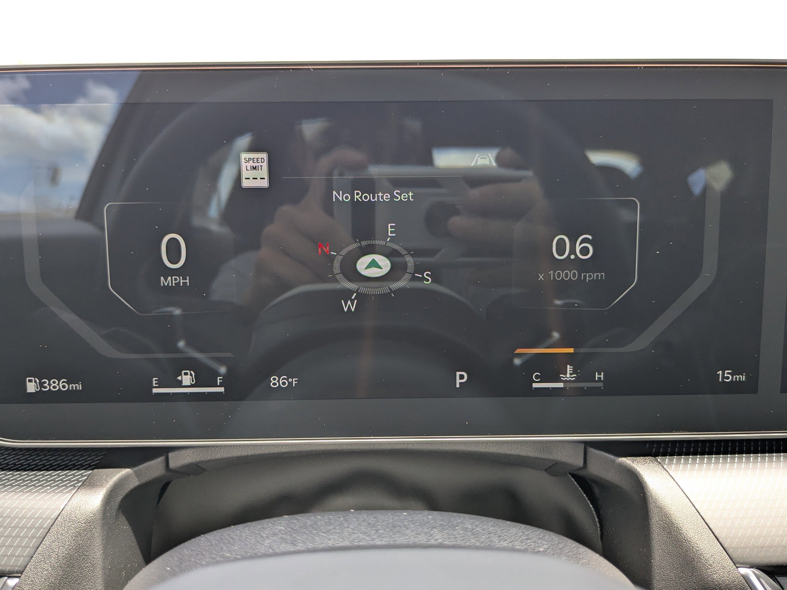 2025 Kia K4 GT-Line photo 30