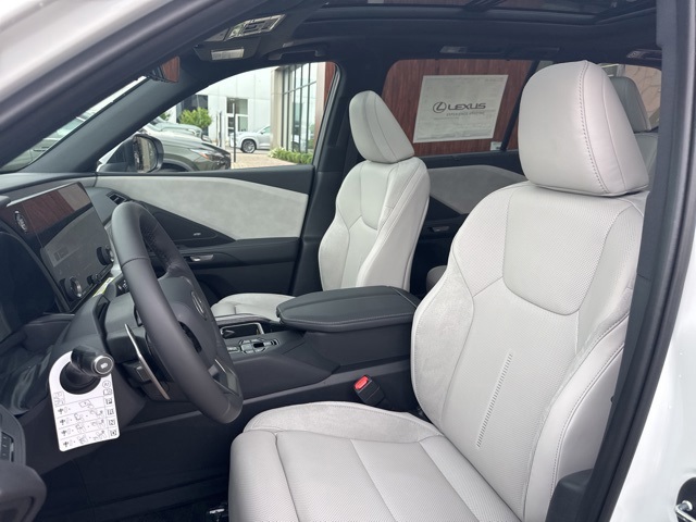 2025 Lexus TX 350 Luxury photo 30