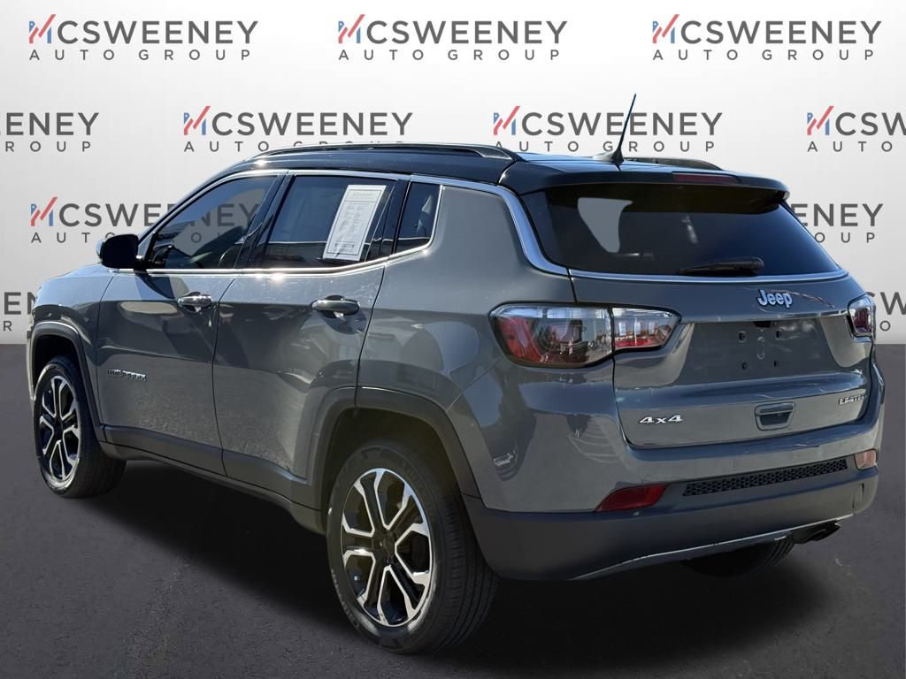 2022 Jeep Compass Limited photo 3