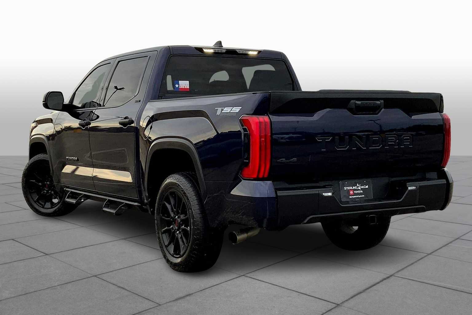 2022 Toyota Tundra SR5 photo 11