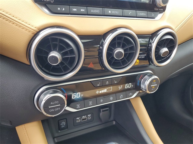 2025 Nissan Sentra SV photo 16