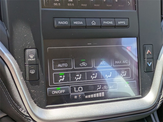 2025 Subaru Outback Base photo 18