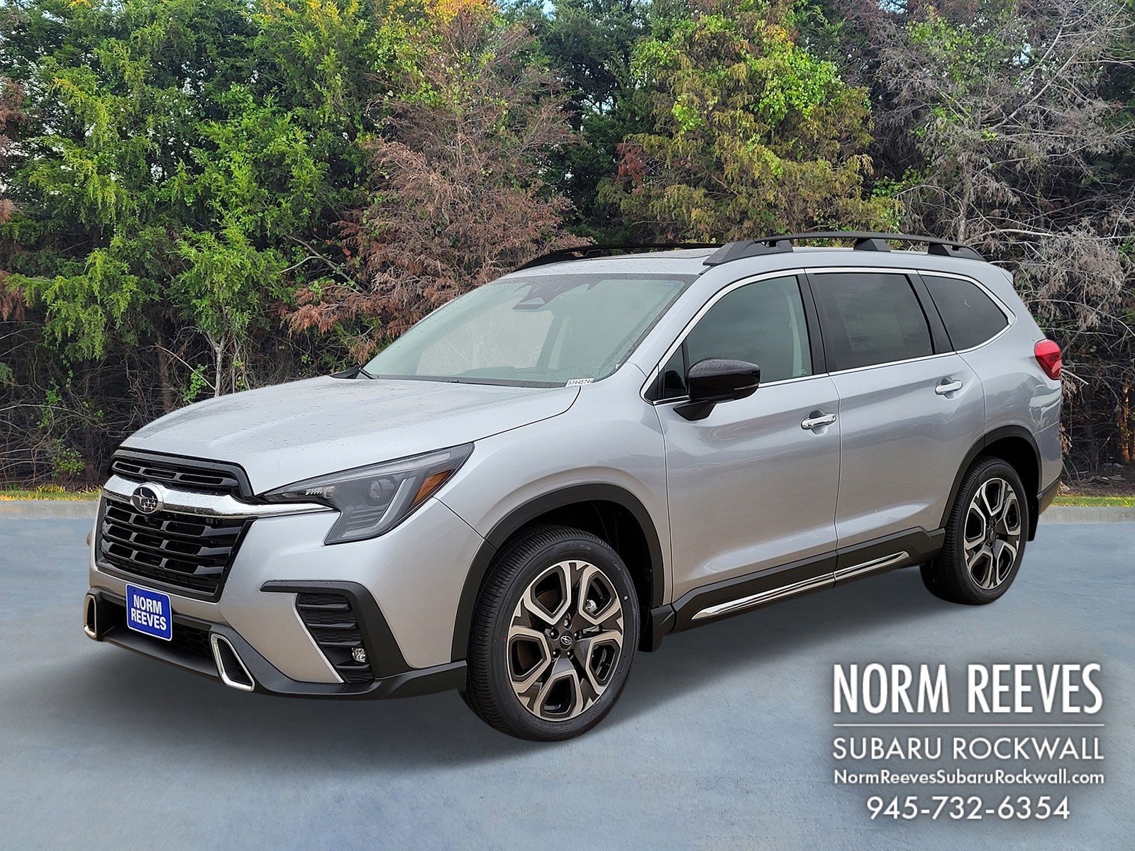 2025 Subaru Ascent Touring's photo