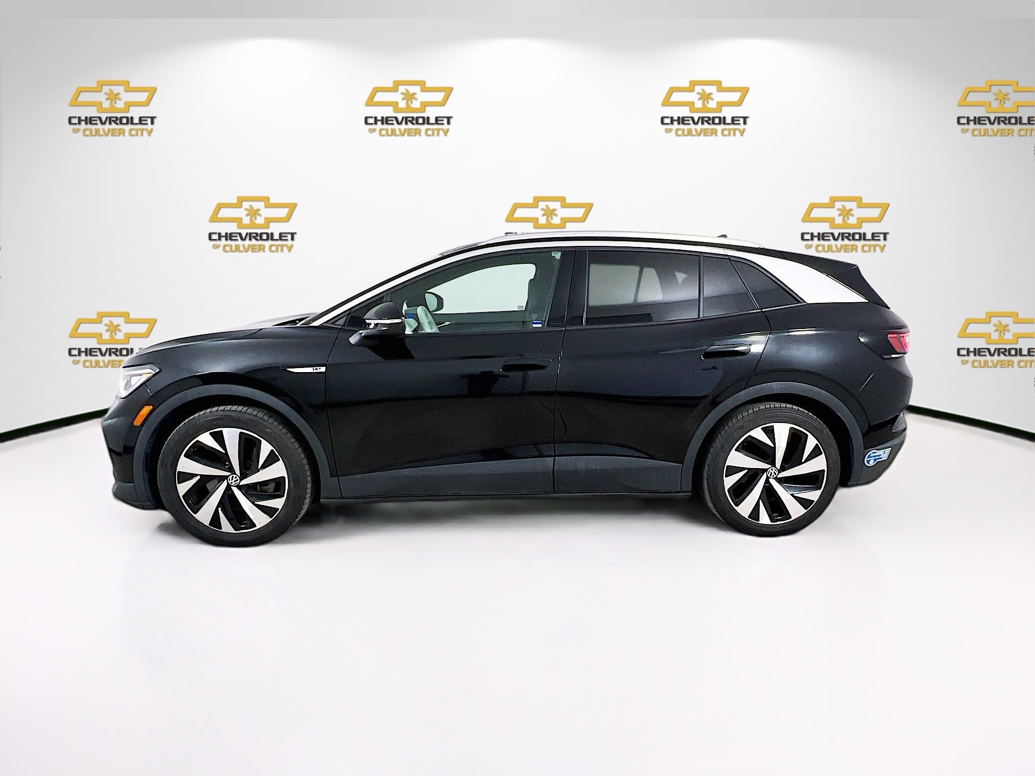 2021 Volkswagen ID.4 1st Edition photo 2